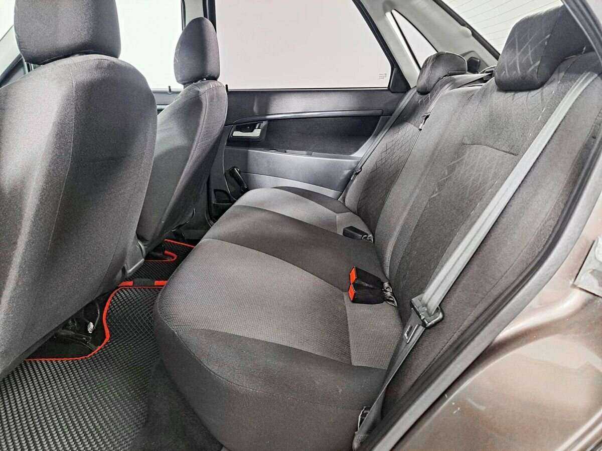 Lada (ВАЗ) Priora б/у, 2017, Механическая. Фото: #9