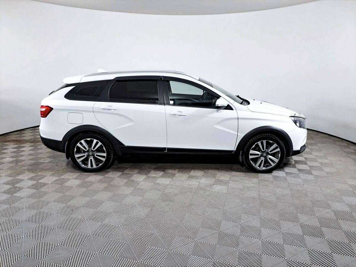 Lada (ВАЗ) Vesta б/у, 2019, Механическая. Фото: #3