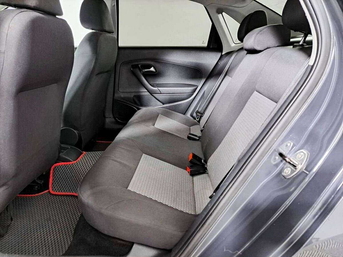 Фольксваген Поло б/у, 2012, Механическая. Фото: #11