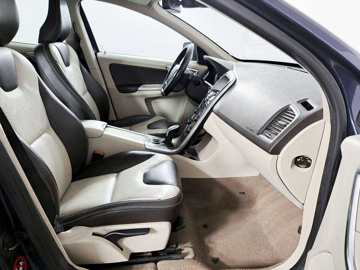 Volvo XC60 б/у, 2012, Автоматическая. Фото: #10