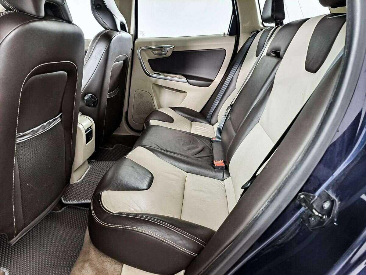 Volvo XC60 б/у, 2012, Автоматическая. Фото: #11