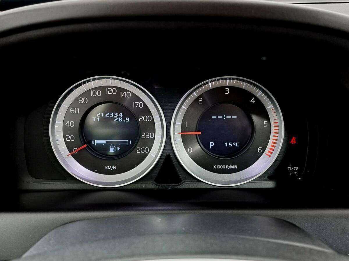 Volvo XC60 б/у, 2012, Автоматическая. Фото: #12