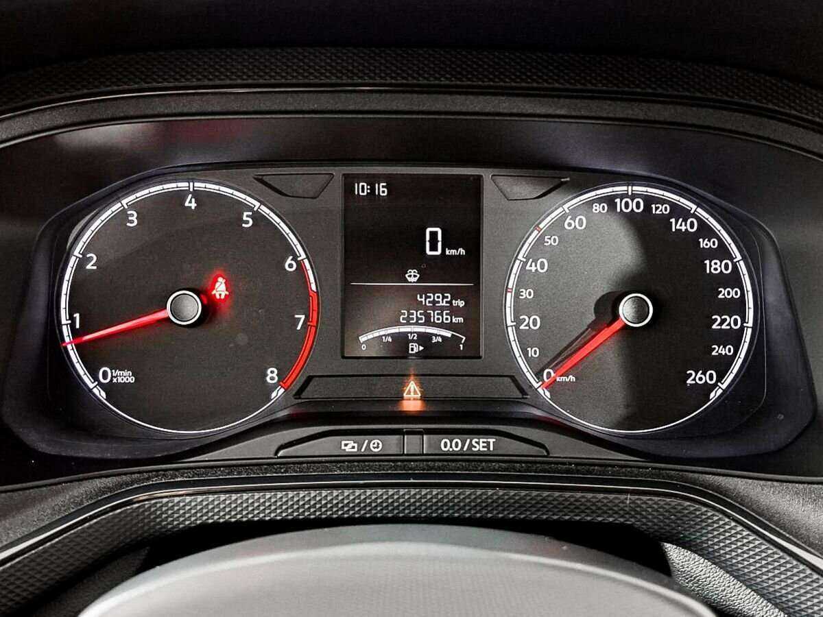 Volkswagen Polo б/у, 2020, Механическая. Фото: #12