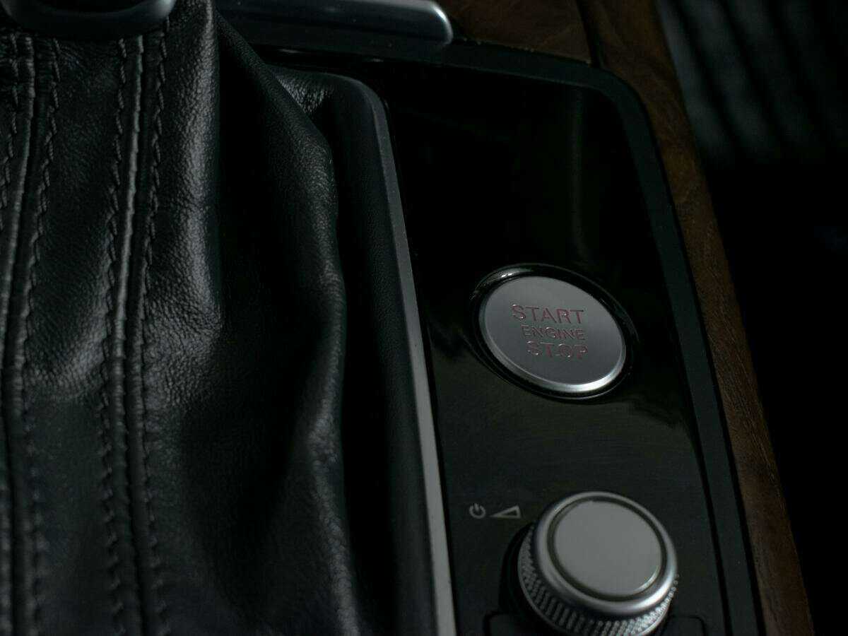 Audi A6 б/у, 2015, Роботизированная. Фото: #16