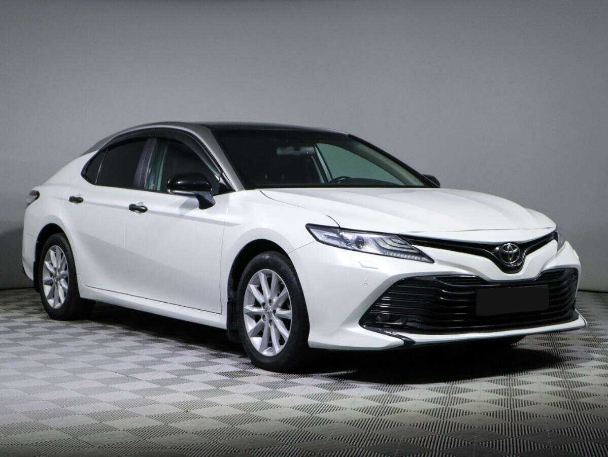 Toyota Camry б/у, 2019, Автоматическая. Фото: #2