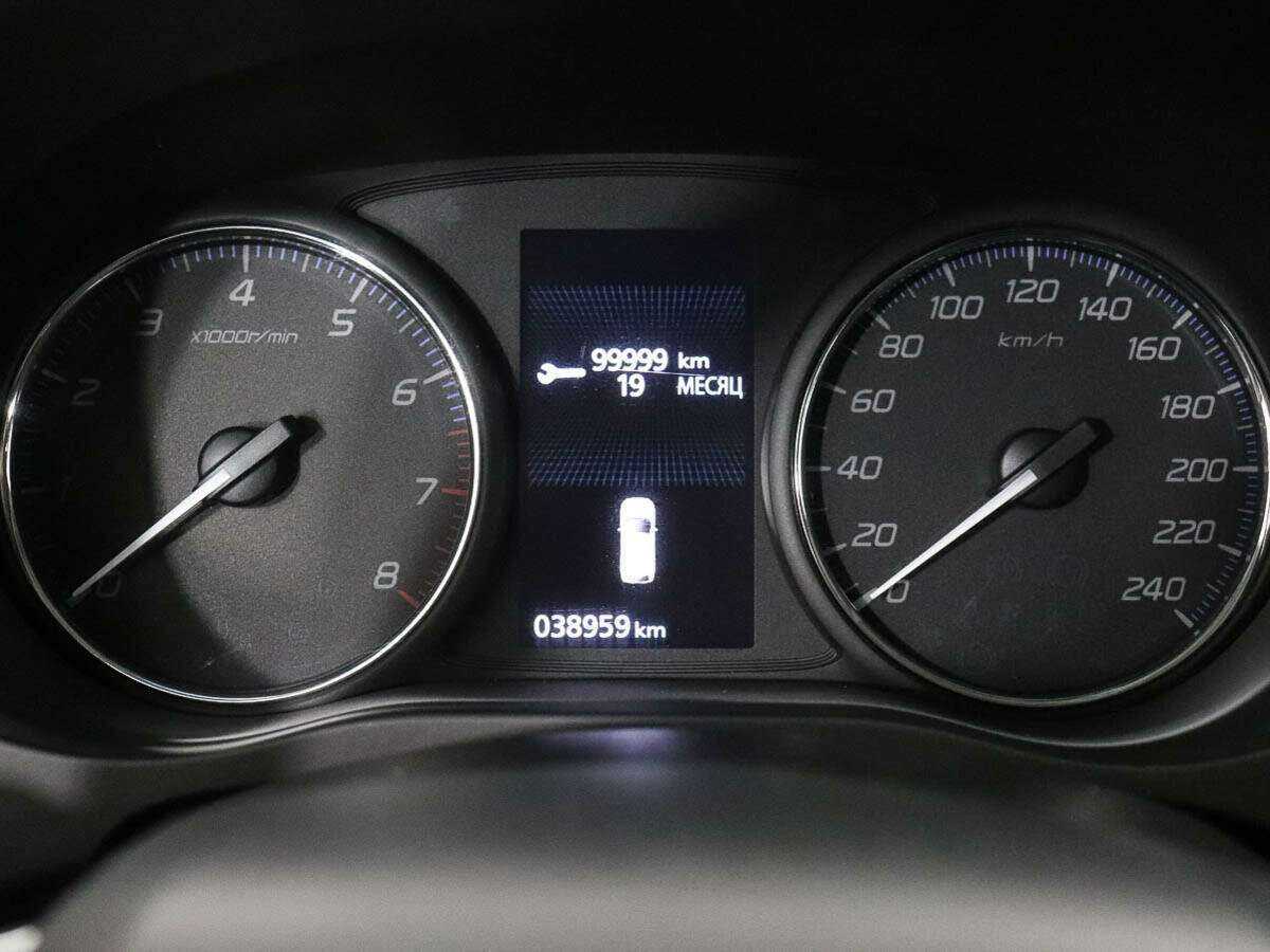 Митсубиши Оутлэндер б/у, 2018, Вариатор. Фото: #9