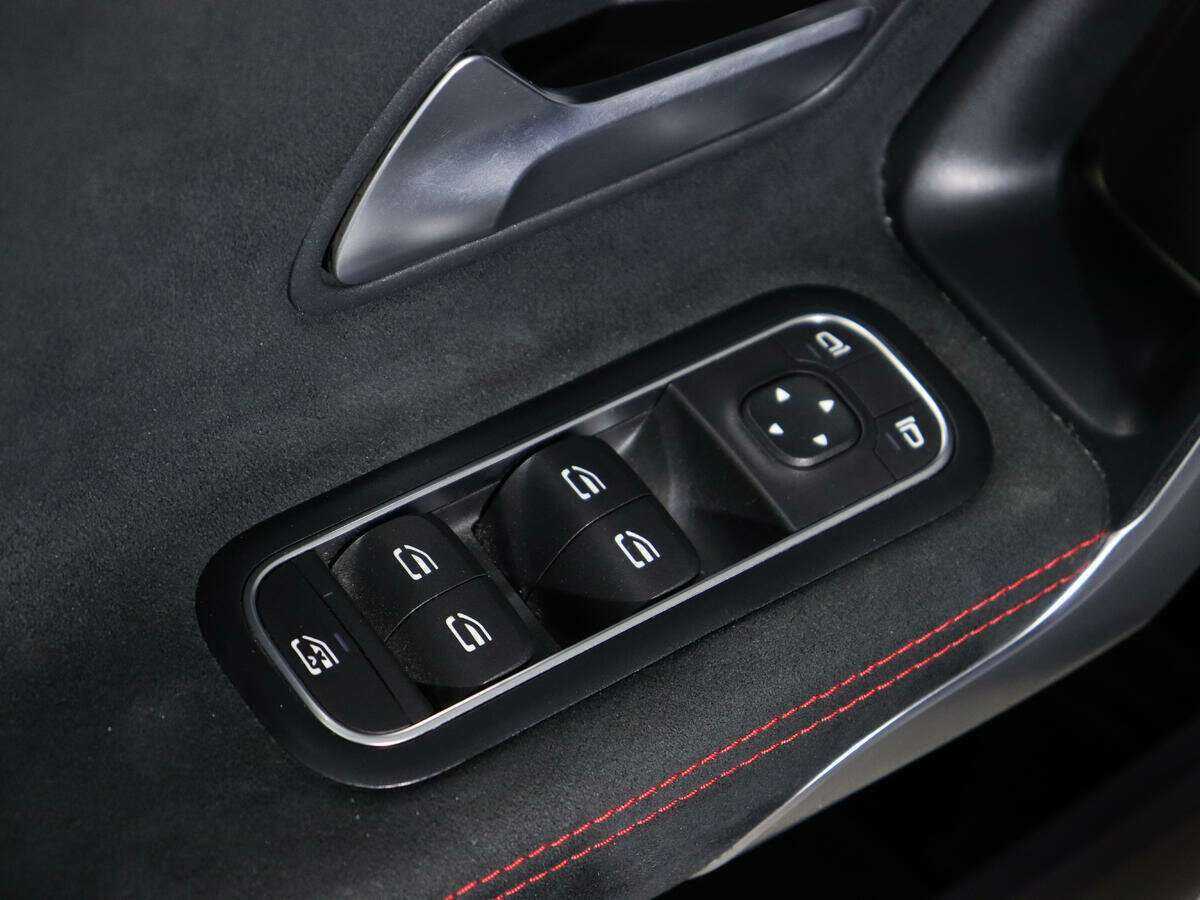 Mercedes-Benz A-Класс б/у, 2019, Роботизированная. Фото: #16