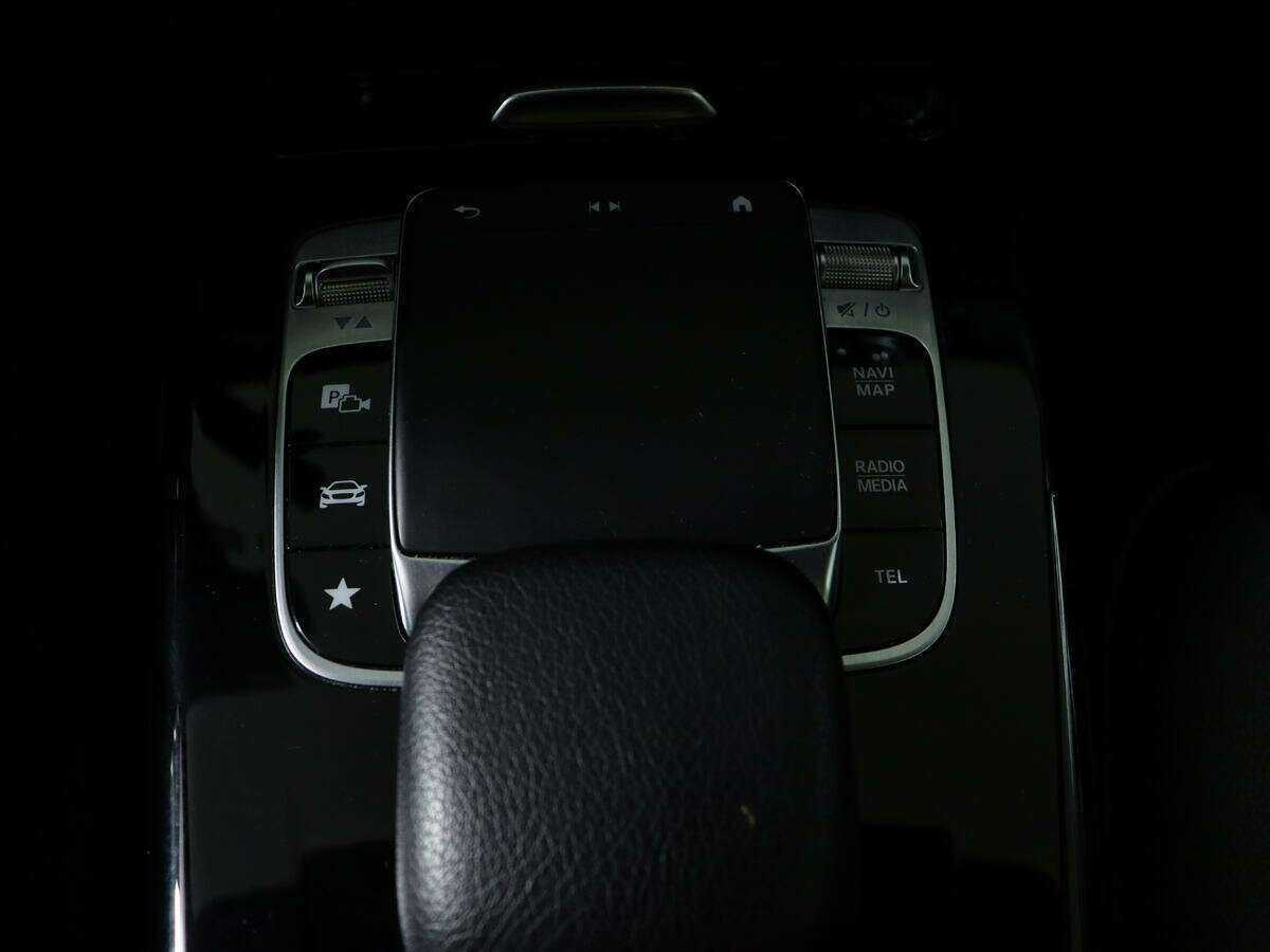 Mercedes-Benz A-Класс б/у, 2019, Роботизированная. Фото: #20