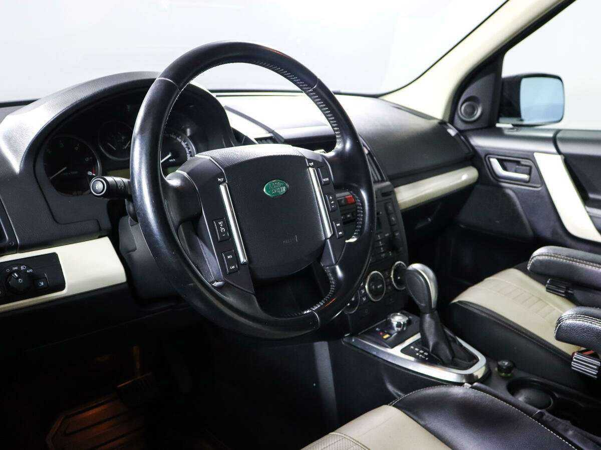 Land Rover Freelander б/у, 2012, Автоматическая. Фото: #12