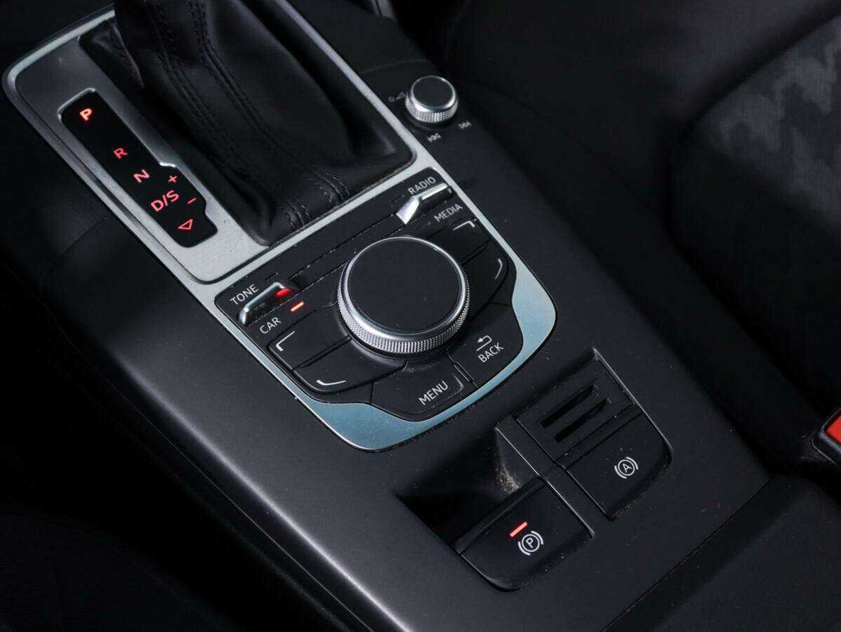 Audi A3 б/у, 2015, Роботизированная. Фото: #13