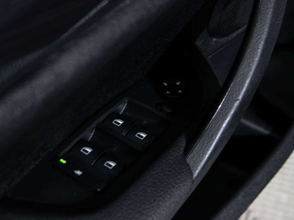 BMW X1 б/у, 2012, Автоматическая. Фото: #15