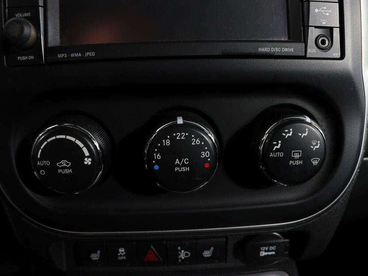 Jeep Compass б/у, 2013, Автоматическая. Фото: #16