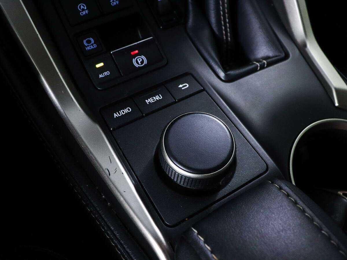 Lexus NX б/у, 2017, Вариатор. Фото: #15