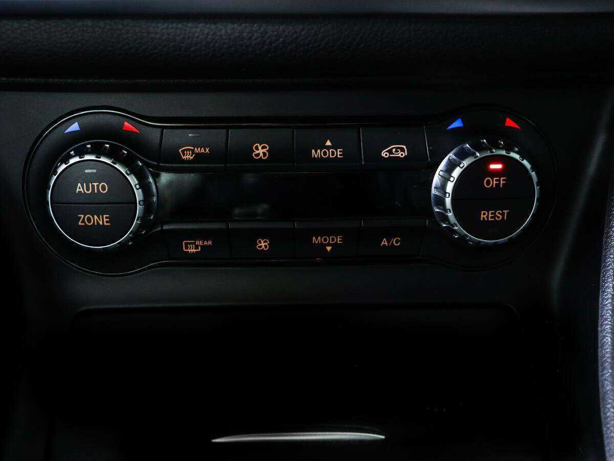 Mercedes-Benz CLA б/у, 2014, Роботизированная. Фото: #16