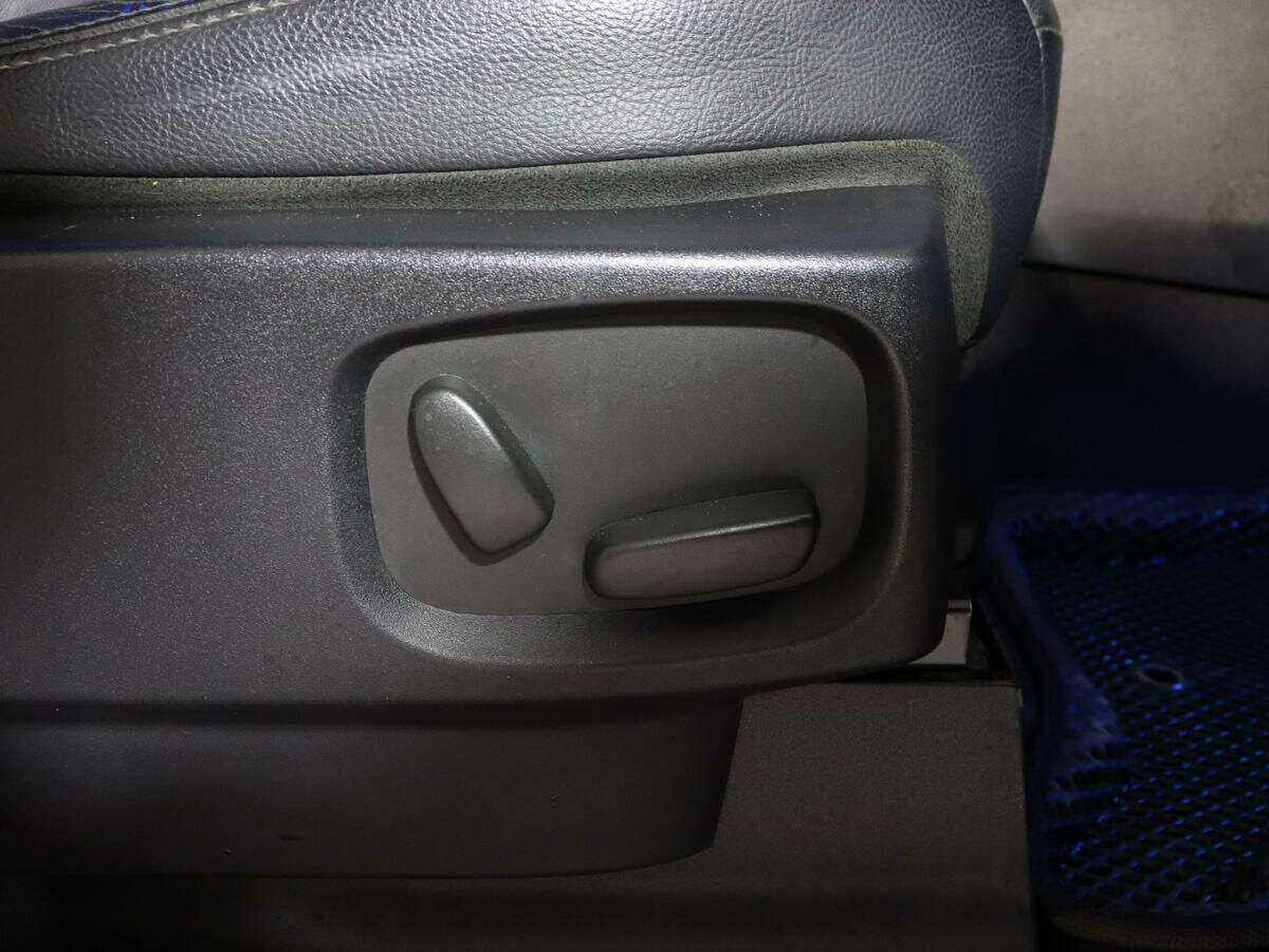 Land Rover Discovery б/у, 2013, Автоматическая. Фото: #13