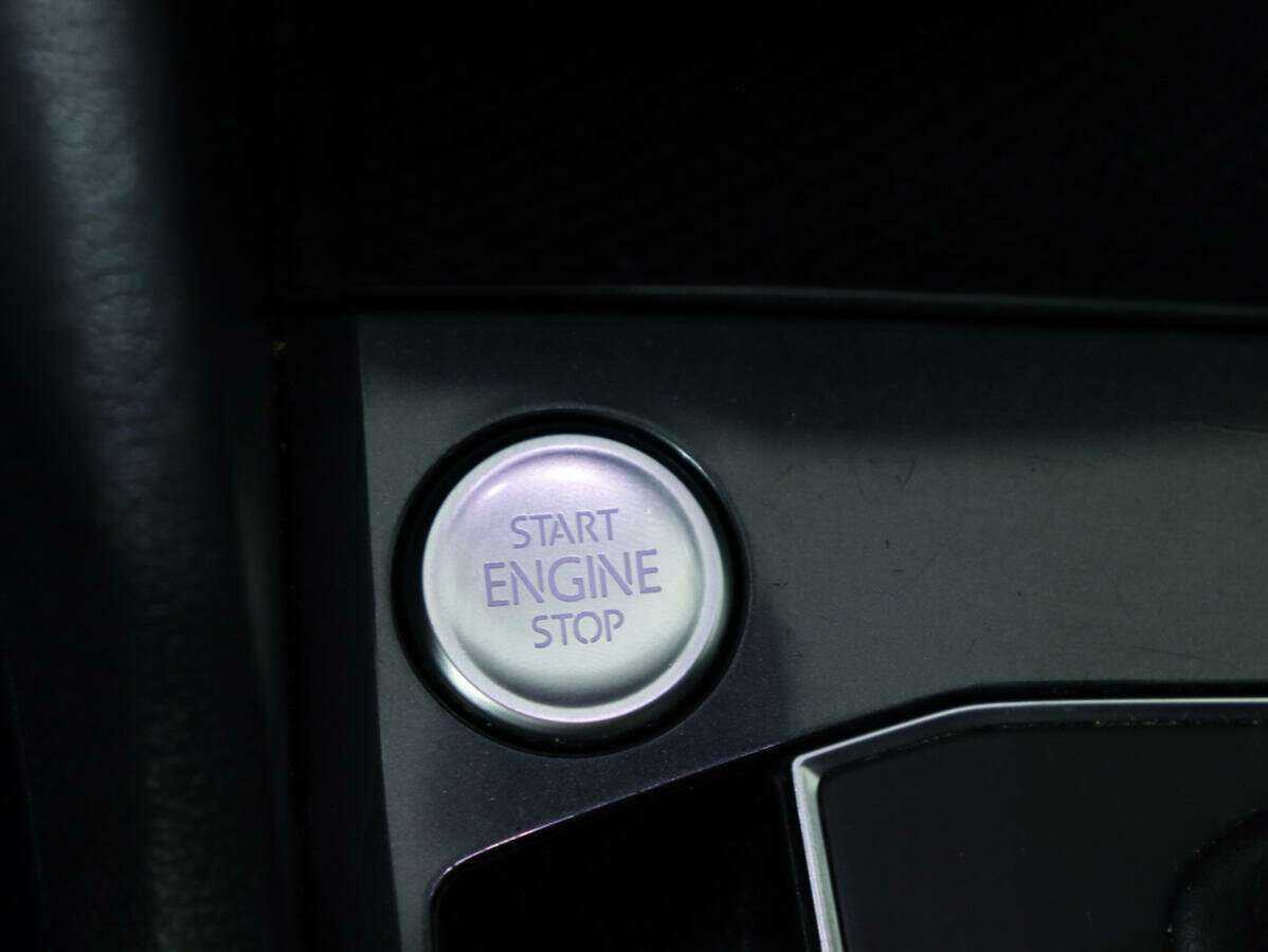 Volkswagen Tiguan б/у, 2017, Роботизированная. Фото: #12