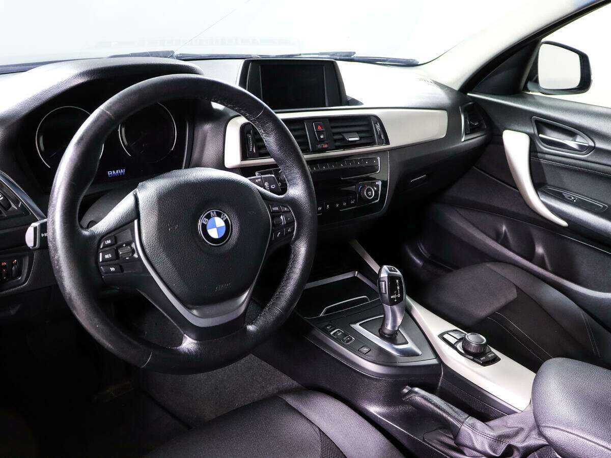 BMW 1 серии б/у, 2018, Автоматическая. Фото: #11