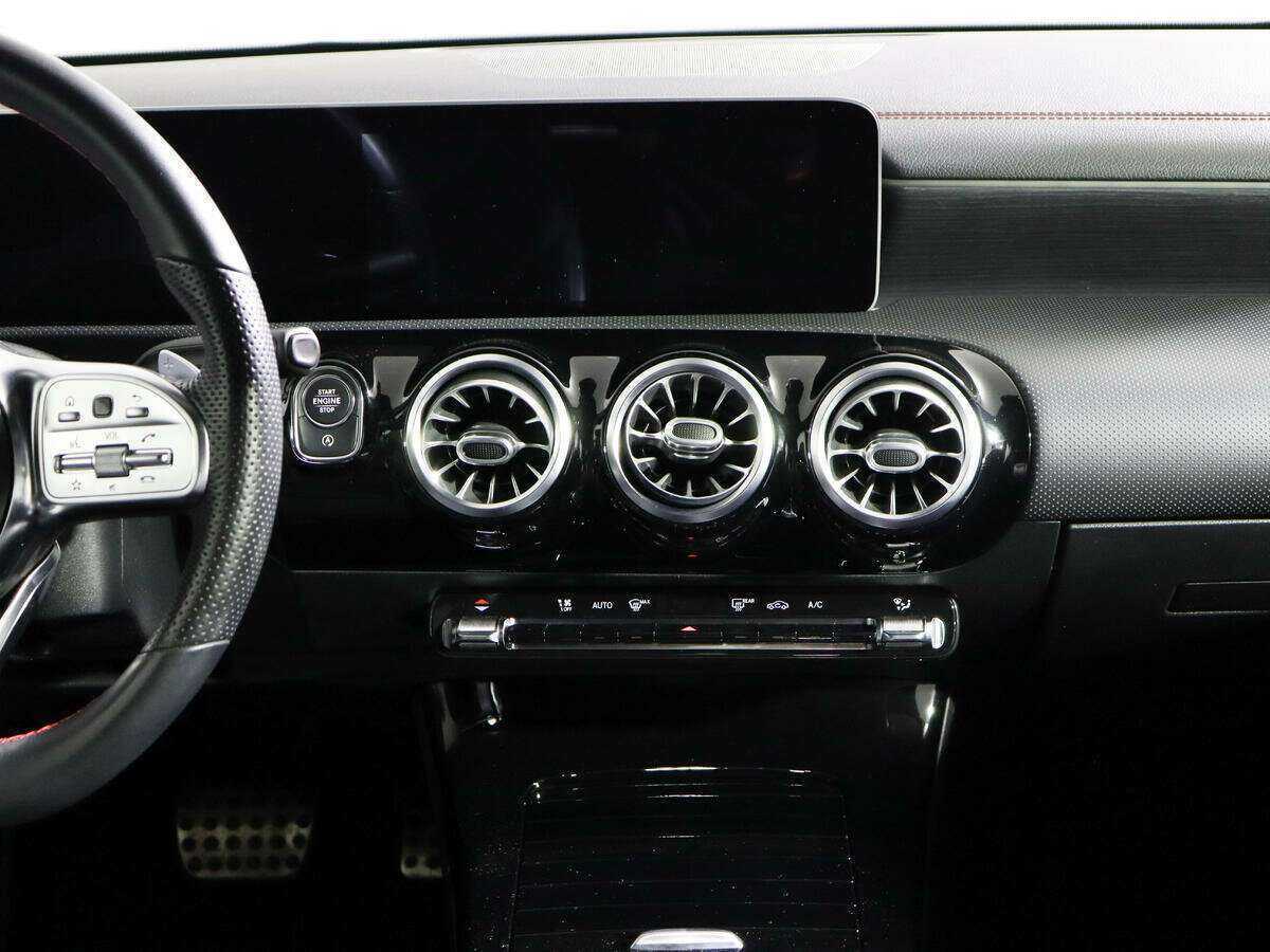 Mercedes-Benz CLA б/у, 2019, Роботизированная. Фото: #12