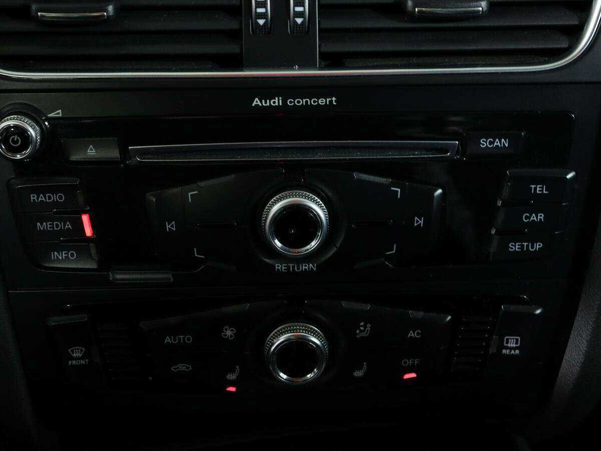 Audi A4 б/у, 2012, Роботизированная. Фото: #16