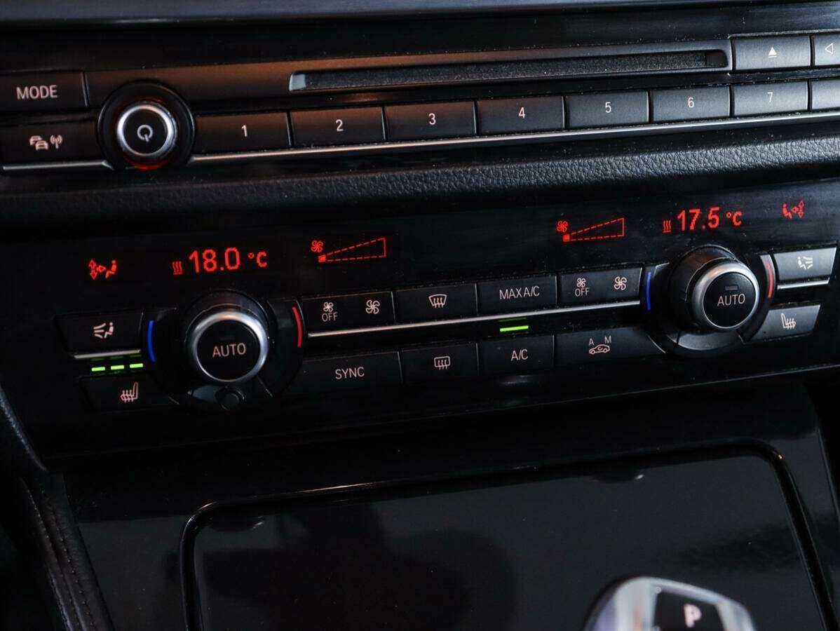 BMW 5 серии б/у, 2013, Автоматическая. Фото: #16