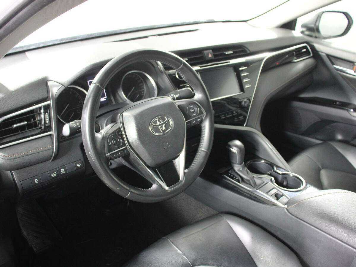 Toyota Camry б/у, 2020, Автоматическая. Фото: #13