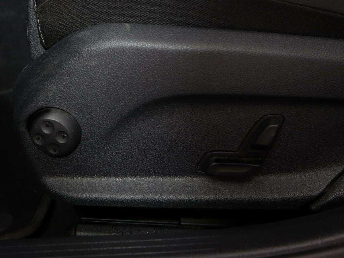 Mercedes-Benz C-Класс б/у, 2018, Автоматическая. Фото: #13