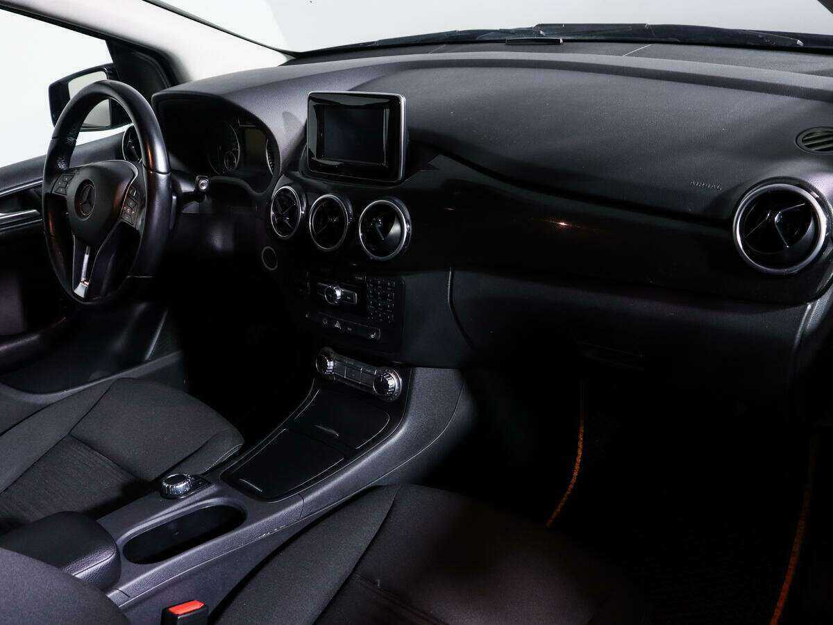 Mercedes-Benz B-Класс б/у, 2013, Роботизированная. Фото: #6