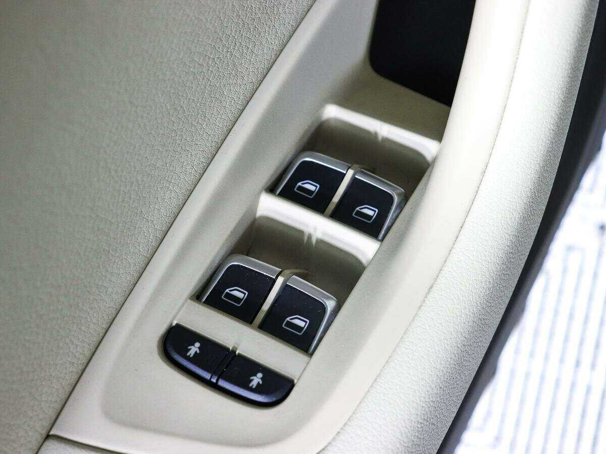 Audi A6 б/у, 2014, Роботизированная. Фото: #16