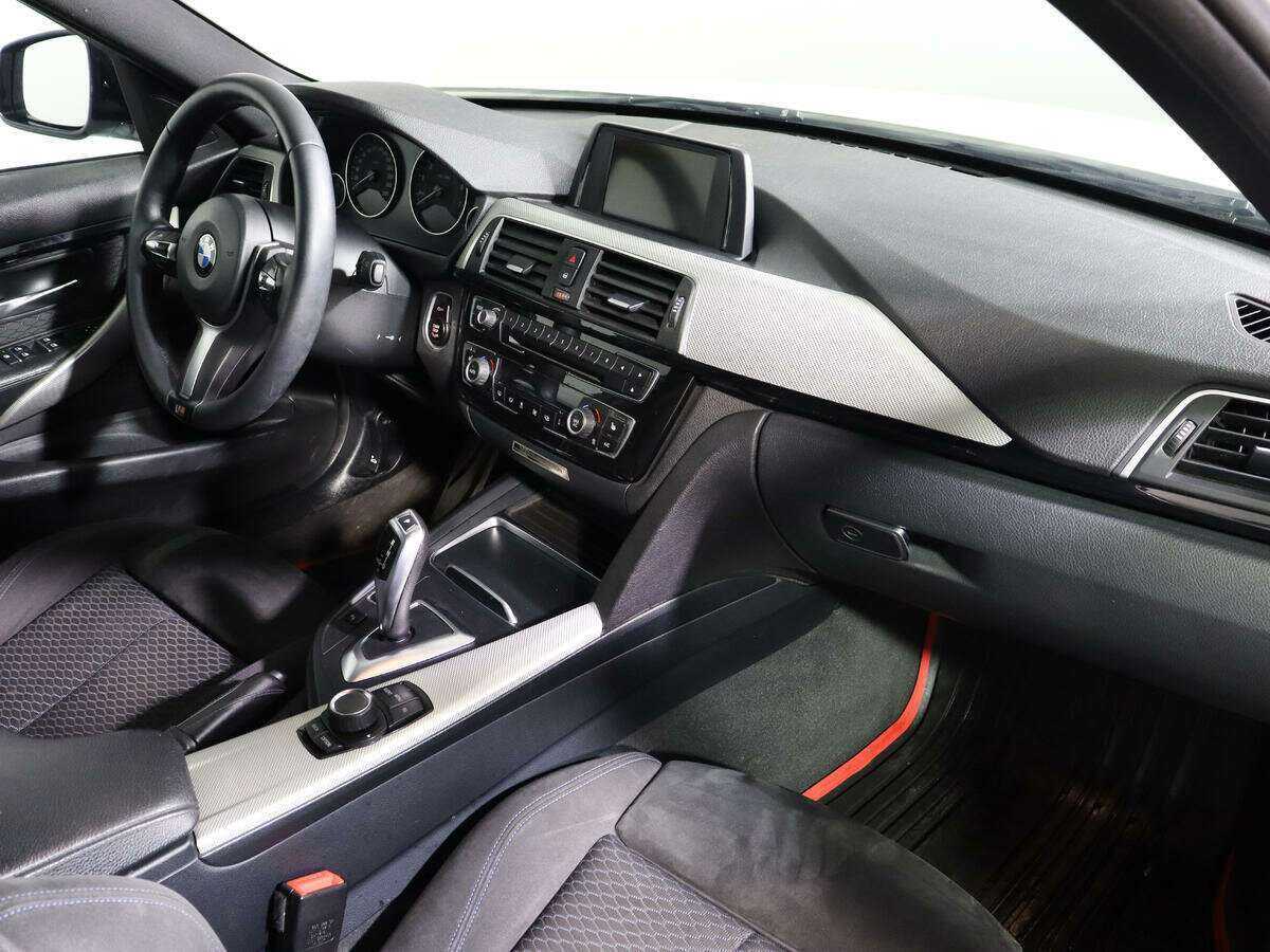 BMW 3 серии б/у, 2016, Автоматическая. Фото: #8