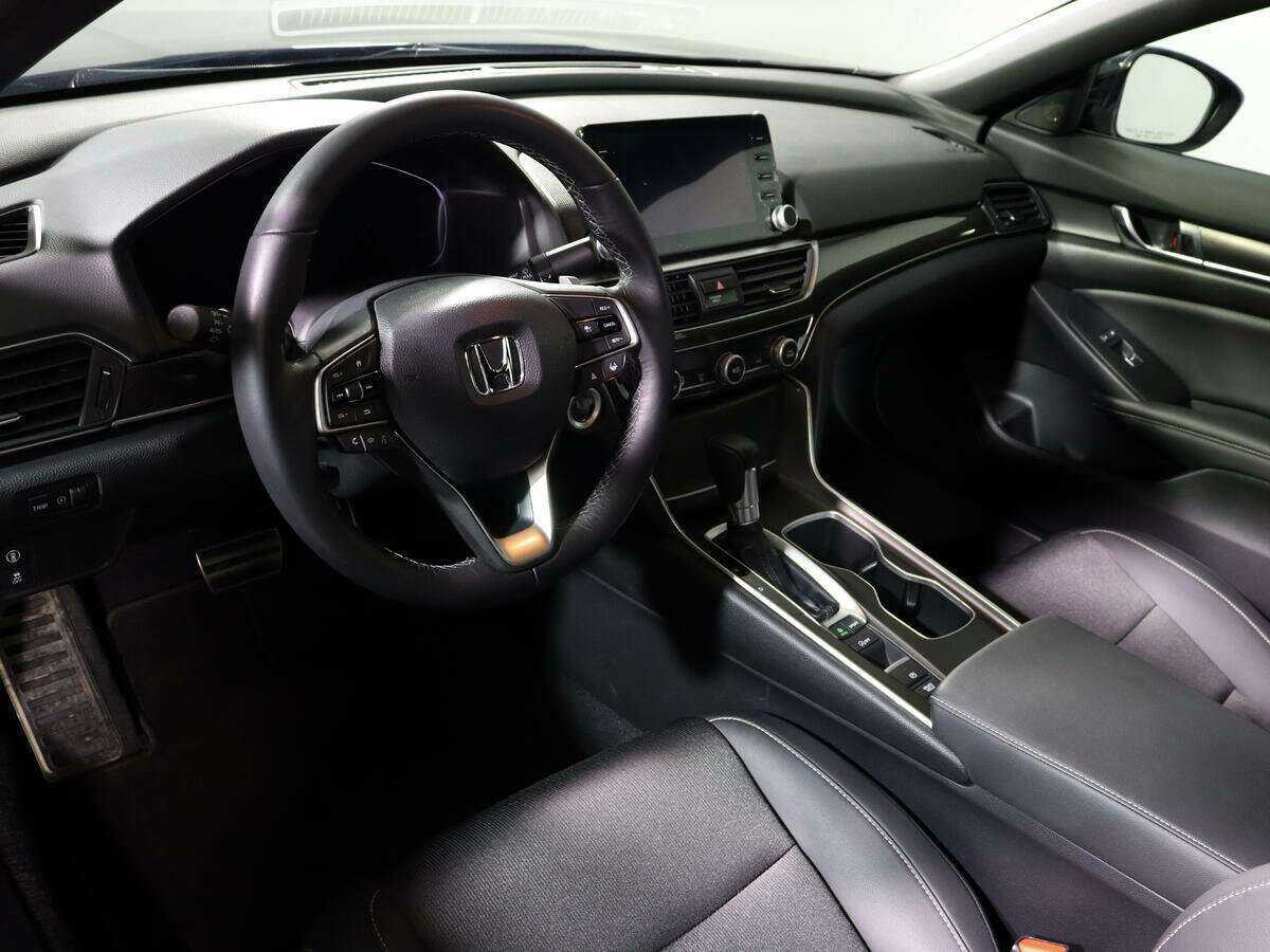 Honda Accord б/у, 2022, Вариатор. Фото: #11