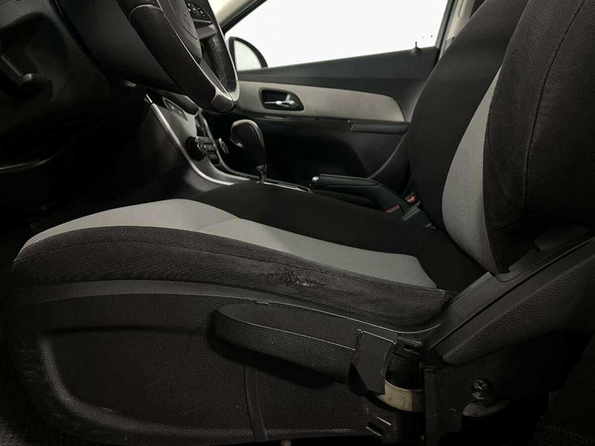 Chevrolet Cruze б/у, 2012, Автоматическая. Фото: #8