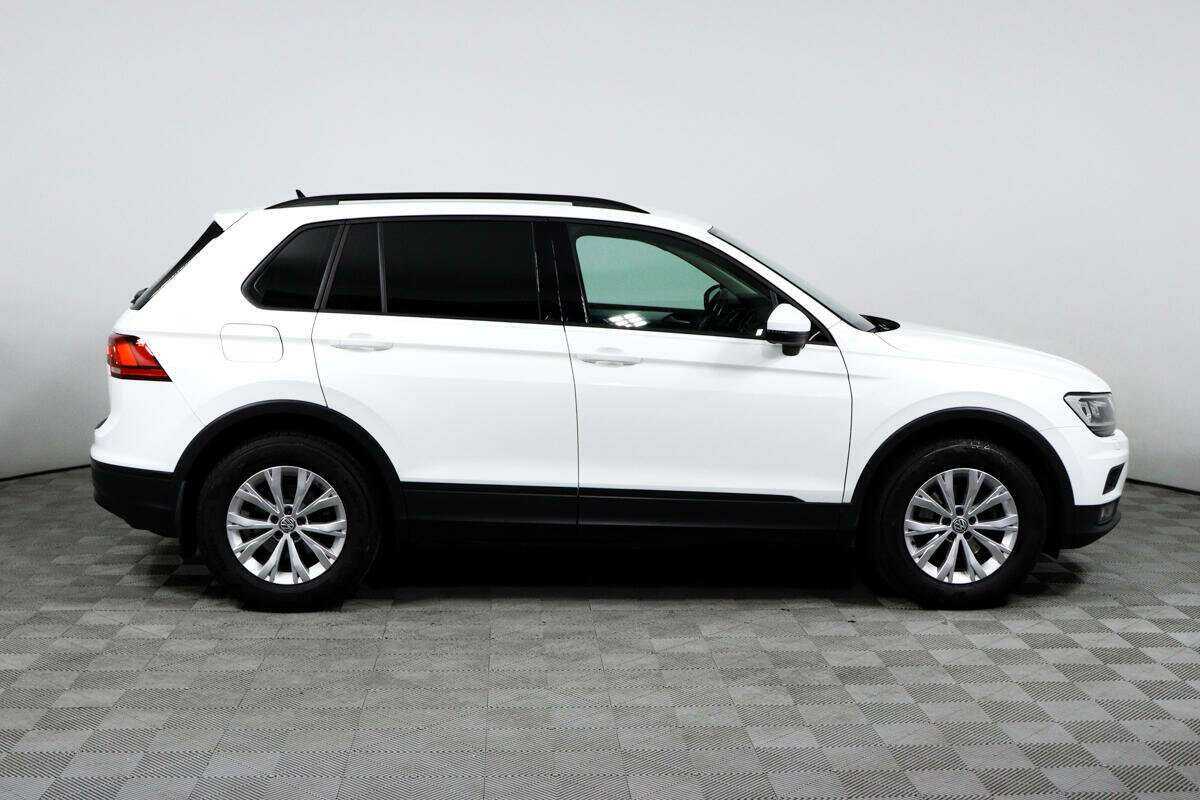 Volkswagen Tiguan б/у, 2020, Роботизированная. Фото: #3