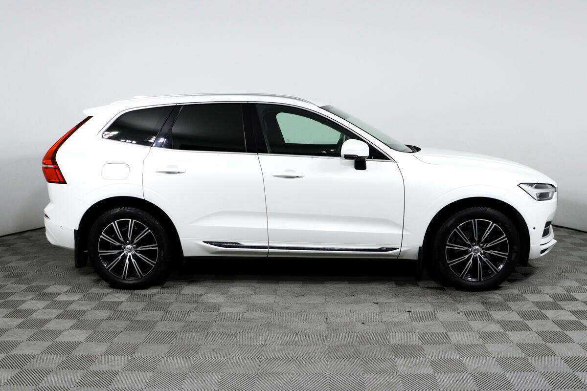 Volvo XC60 б/у, 2018, Автоматическая. Фото: #3