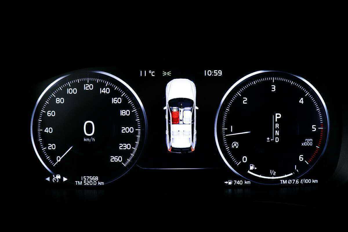 Volvo XC60 б/у, 2018, Автоматическая. Фото: #9