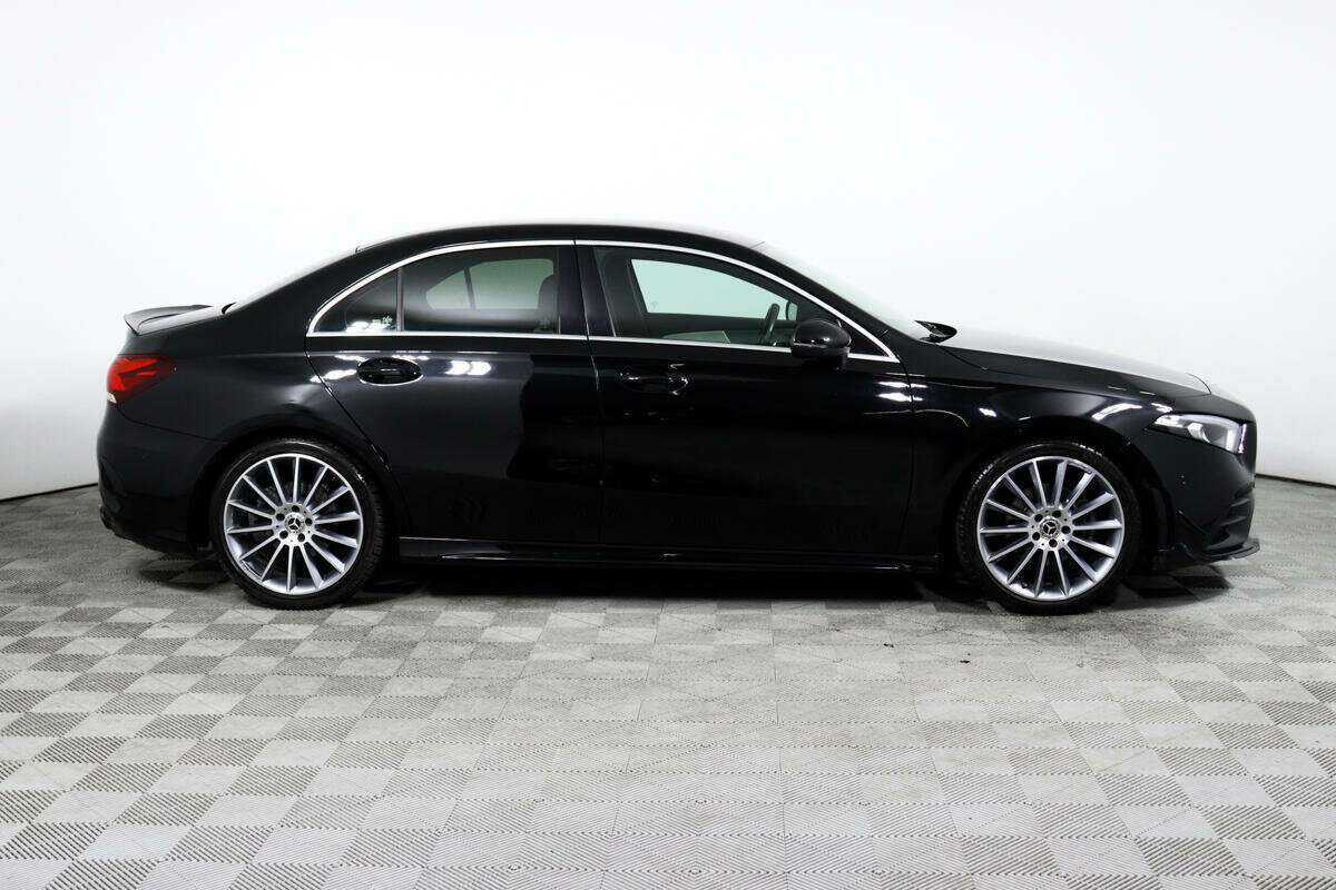 Mercedes-Benz A-Класс б/у, 2019, Роботизированная. Фото: #3