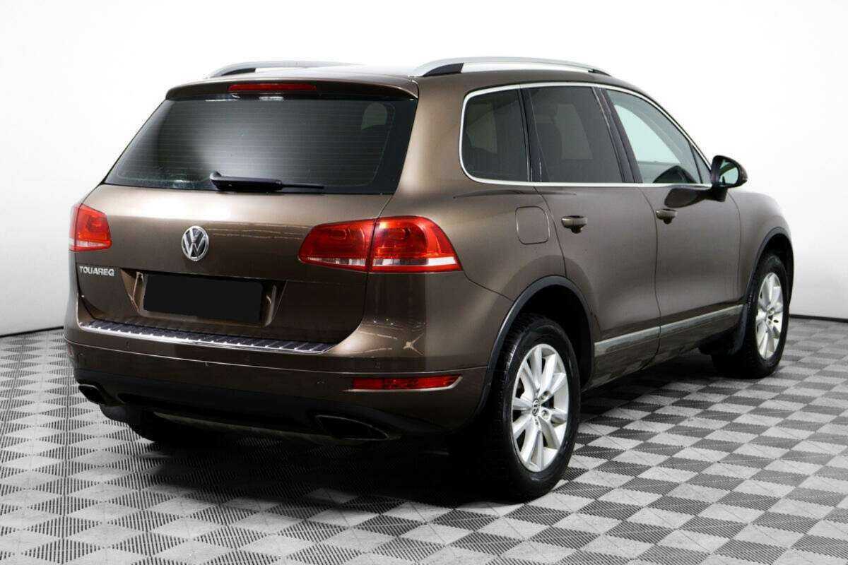 Volkswagen Touareg б/у, 2012, Автоматическая. Фото: #4