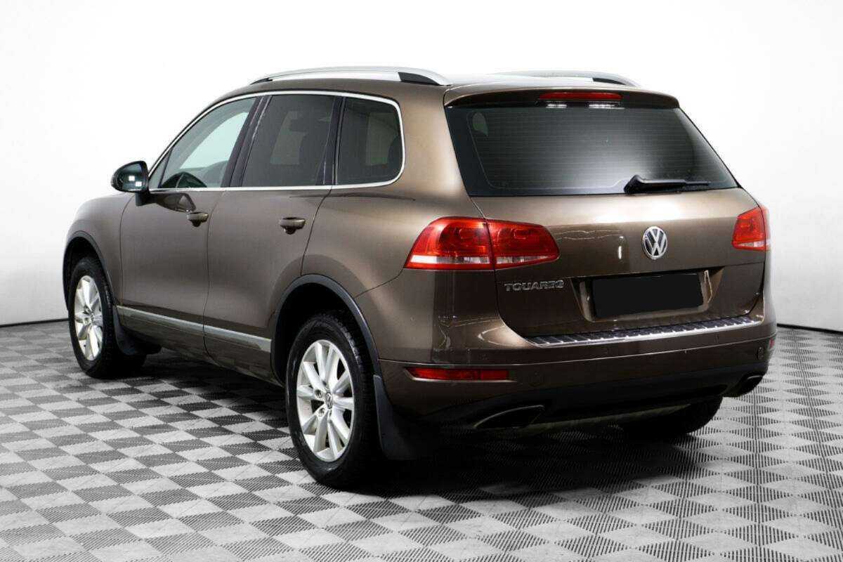 Volkswagen Touareg б/у, 2012, Автоматическая. Фото: #6