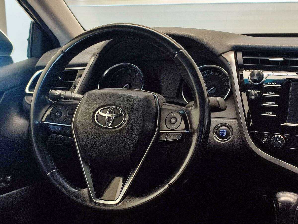 Toyota Camry б/у, 2018, Автоматическая. Фото: #9