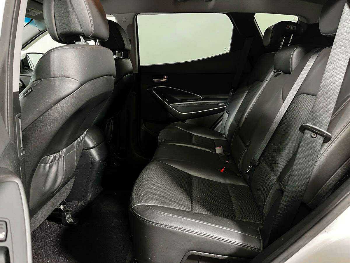 Hyundai Santa Fe б/у, 2017, Автоматическая. Фото: #9