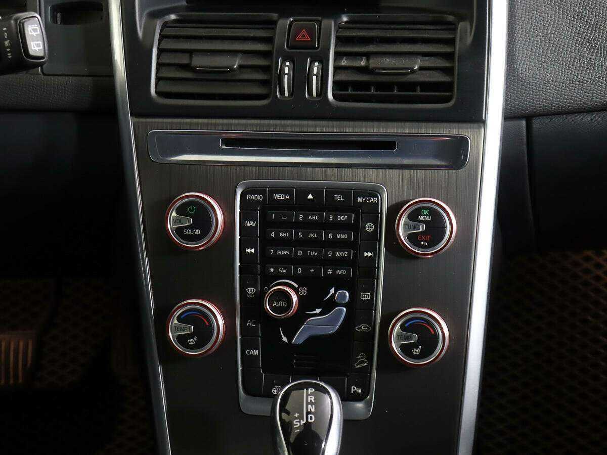 Volvo XC60 б/у, 2015, Автоматическая. Фото: #11