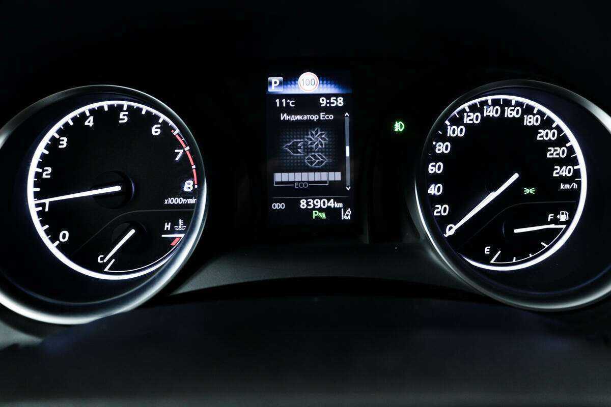Toyota Camry б/у, 2021, Автоматическая. Фото: #9