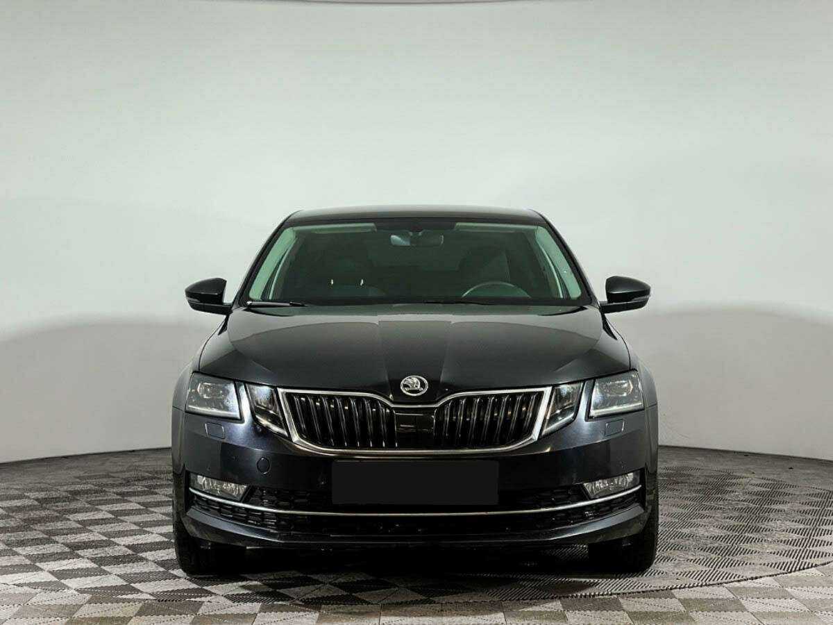 Skoda Octavia б/у, 2018, Роботизированная. Фото: #1