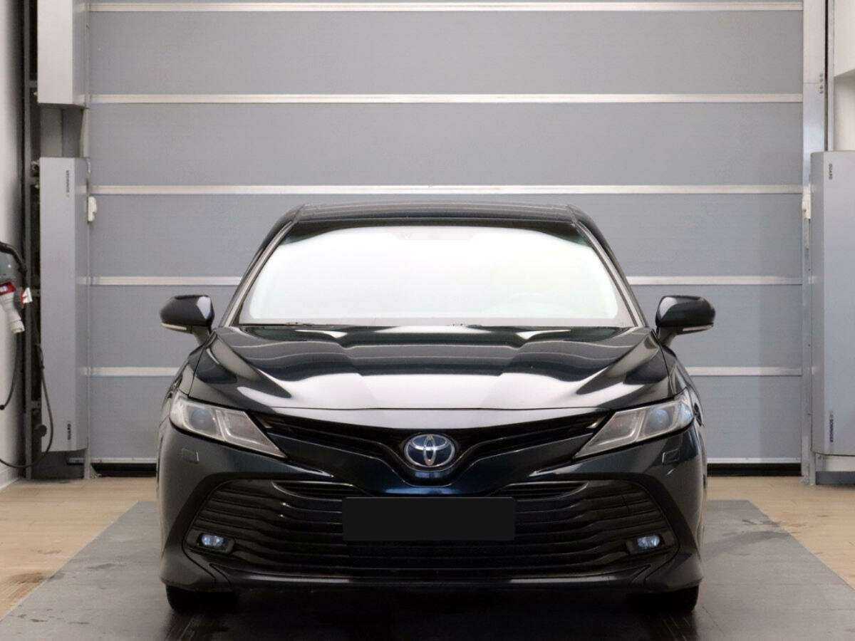 Toyota Camry б/у, 2019, Автоматическая. Фото: #1