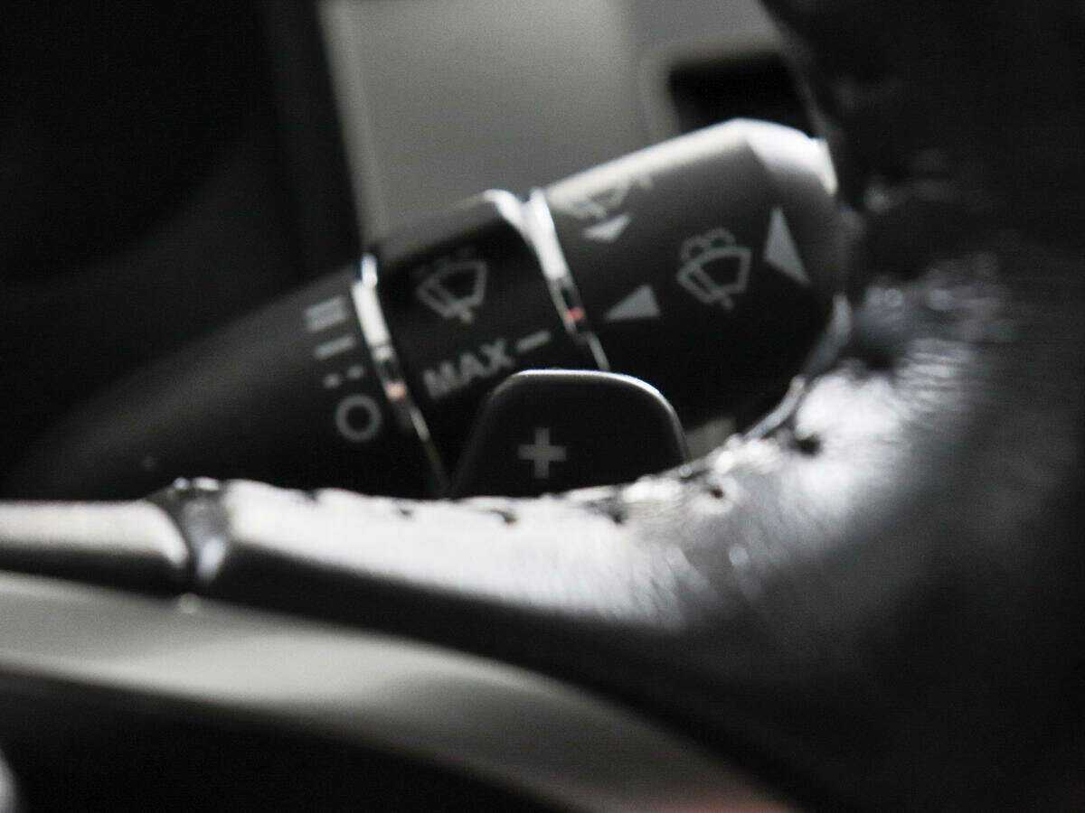 Jaguar XF б/у, 2014, Автоматическая. Фото: #12