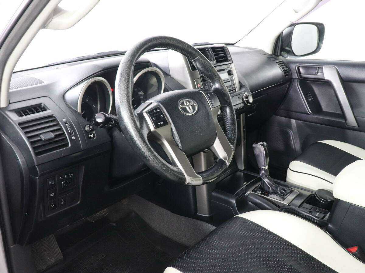Toyota Land Cruiser Prado б/у, 2013, Автоматическая. Фото: #7