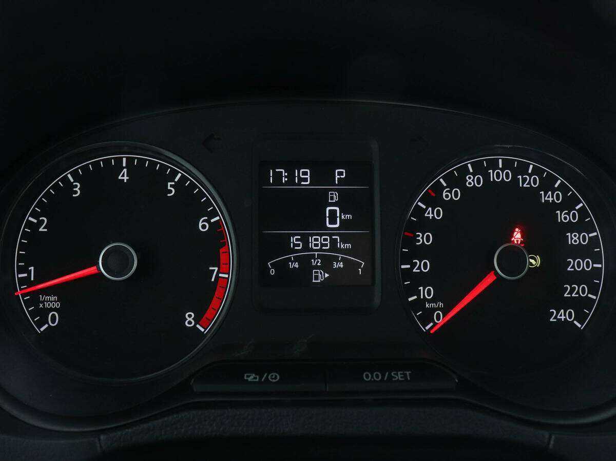 Volkswagen Polo б/у, 2016, Автоматическая. Фото: #9