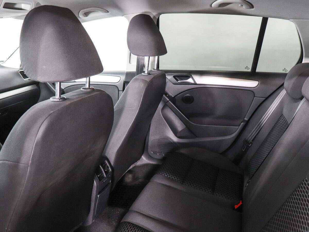 Volkswagen Golf б/у, 2012, Роботизированная. Фото: #7