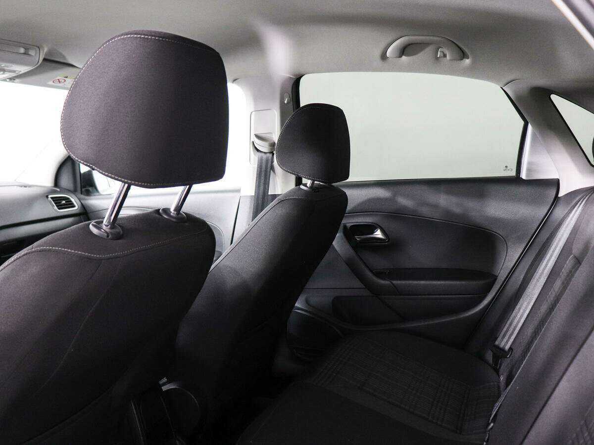 Volkswagen Polo б/у, 2017, Роботизированная. Фото: #10