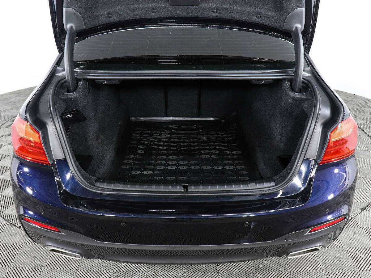 BMW 5 серии б/у, 2017, Автоматическая. Фото: #6