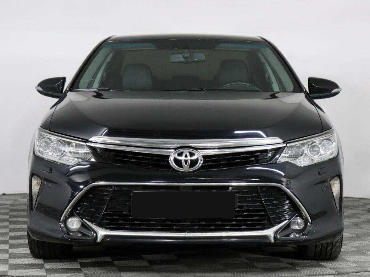 Toyota Camry б/у, 2015, Автоматическая. Фото: #1